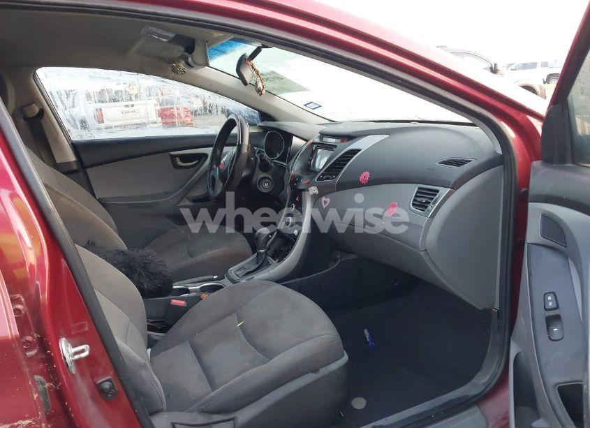 Photo 5 of 2016 Hyundai Elantra SE (VIN 5NPDH4AE2GH751769)