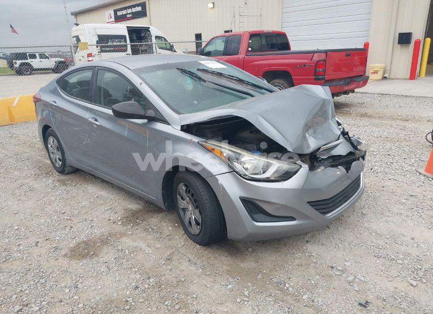 2016 Hyundai Elantra SE (VIN 5NPDH4AE2GH753344) main photo