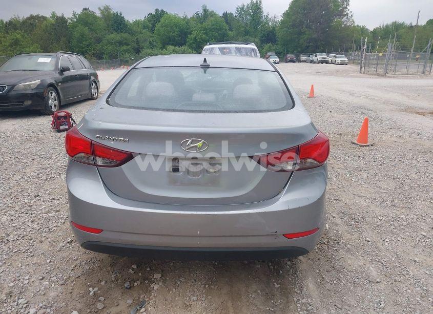 Photo 17 of 2016 Hyundai Elantra SE (VIN 5NPDH4AE2GH753344)