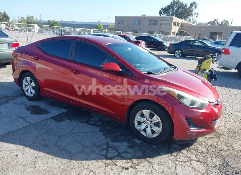 2016 Hyundai Elantra SE (VIN 5NPDH4AE2GH756308) main photo