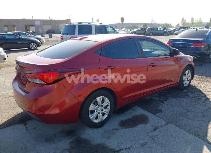 Photo 4 of 2016 Hyundai Elantra SE (VIN 5NPDH4AE2GH756308)