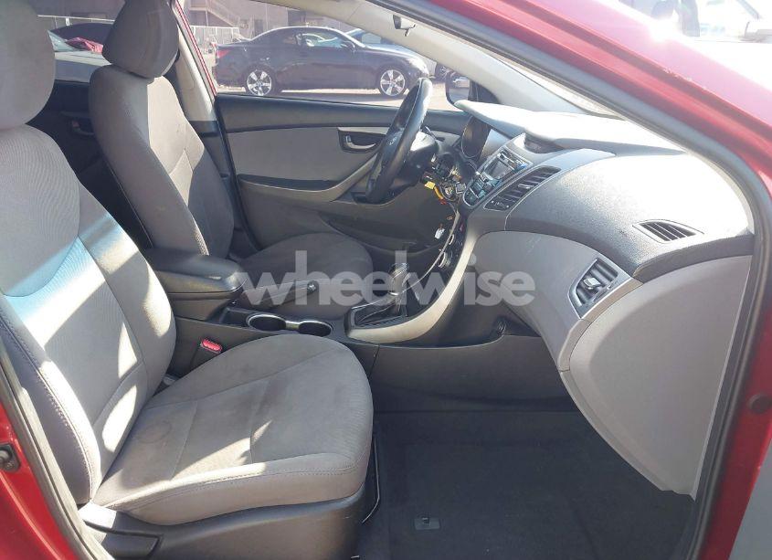 Photo 5 of 2016 Hyundai Elantra SE (VIN 5NPDH4AE2GH756308)