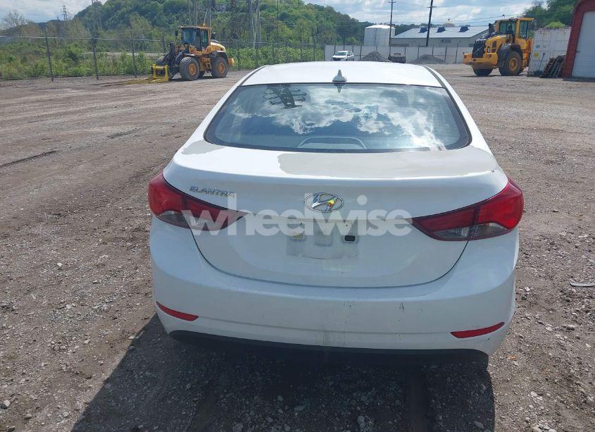 Photo 15 of 2016 Hyundai Elantra SE (VIN 5NPDH4AE2GH756485)