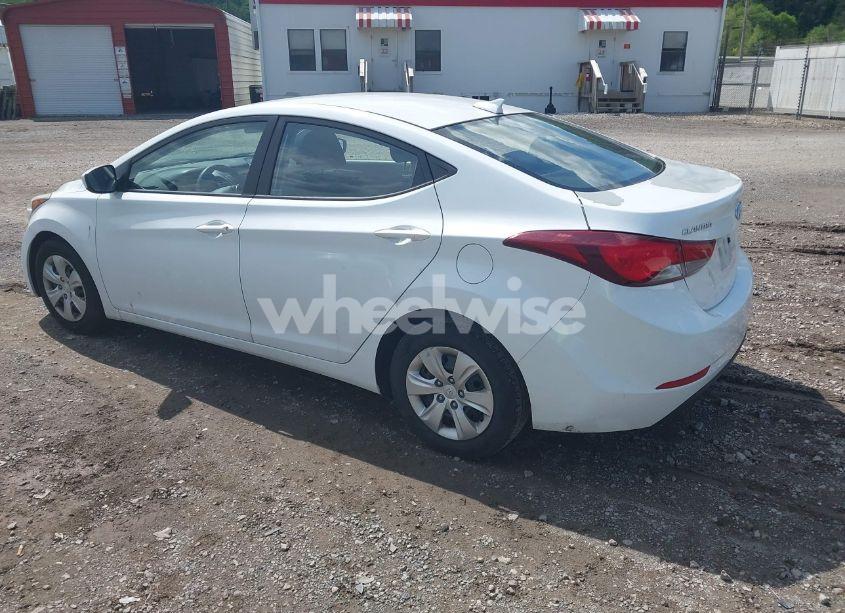Photo 3 of 2016 Hyundai Elantra SE (VIN 5NPDH4AE2GH756485)