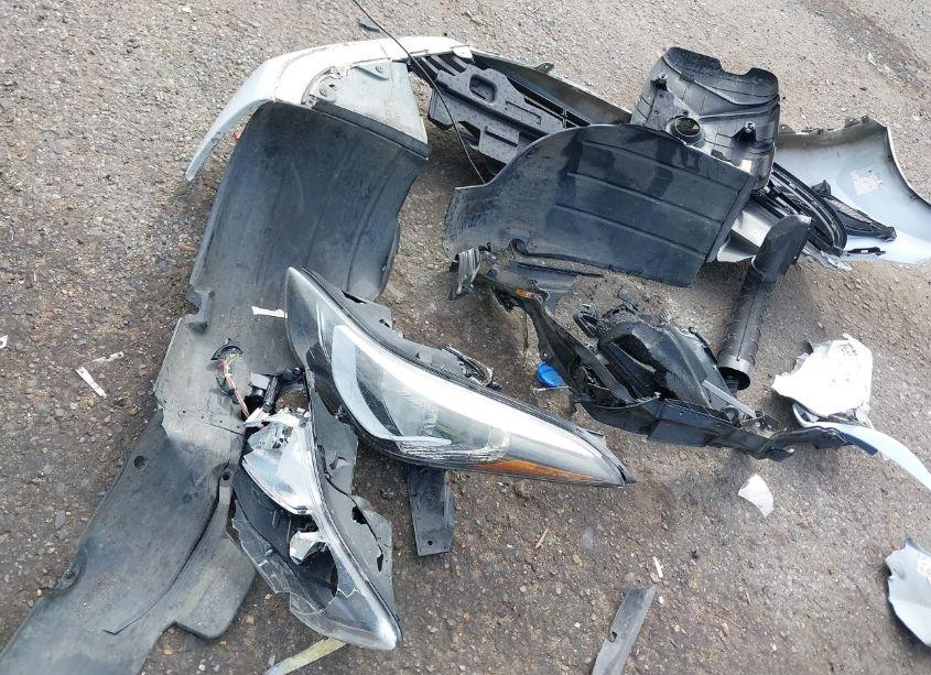 Photo 12 of 2016 Hyundai Elantra SE (VIN 5NPDH4AE2GH758074)