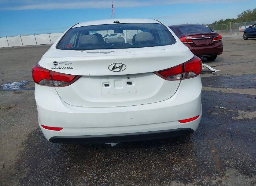 Photo 17 of 2016 Hyundai Elantra SE (VIN 5NPDH4AE2GH758074)