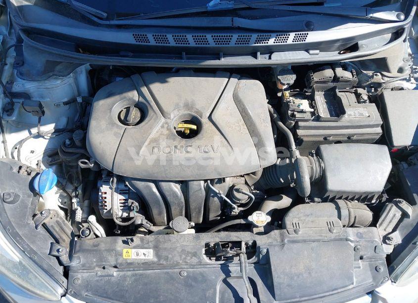 Photo 10 of 2016 Hyundai Elantra SE (VIN 5NPDH4AE2GH762500)