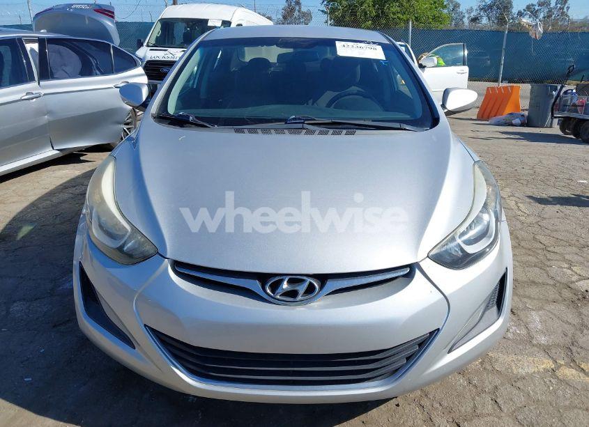 Photo 12 of 2016 Hyundai Elantra SE (VIN 5NPDH4AE2GH762500)