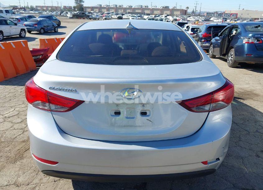 Photo 16 of 2016 Hyundai Elantra SE (VIN 5NPDH4AE2GH762500)
