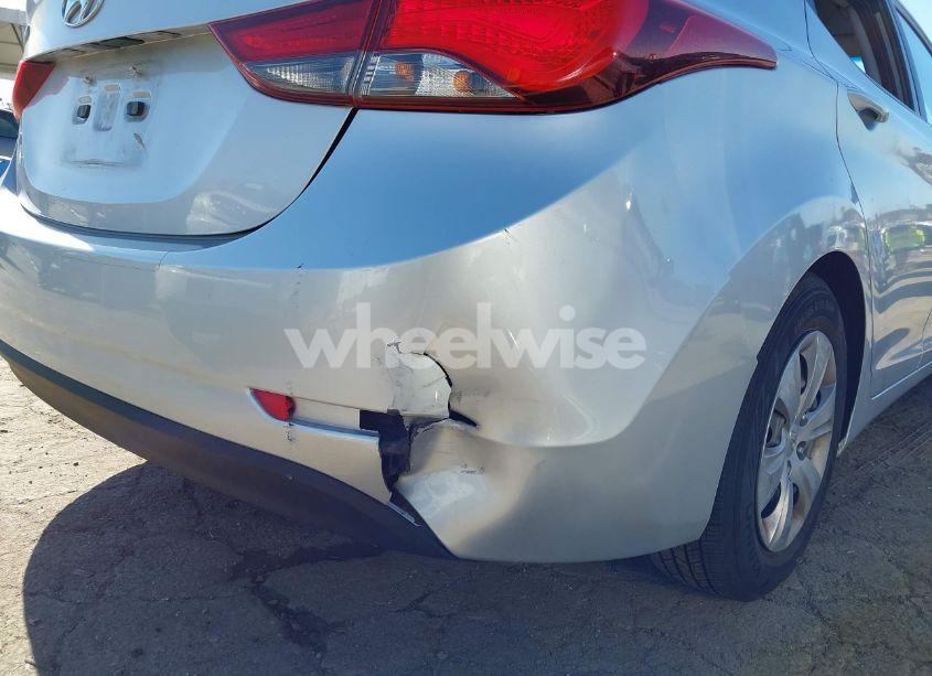 Photo 18 of 2016 Hyundai Elantra SE (VIN 5NPDH4AE2GH762500)
