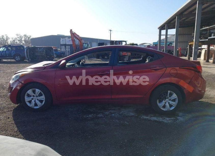 Photo 14 of 2016 Hyundai Elantra SE (VIN 5NPDH4AE2GH767325)