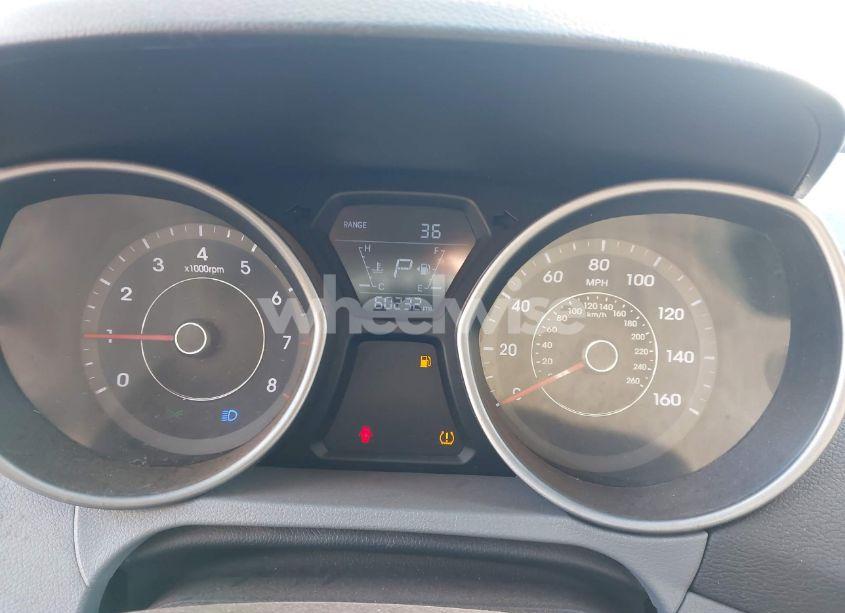 Photo 7 of 2016 Hyundai Elantra SE (VIN 5NPDH4AE2GH767325)