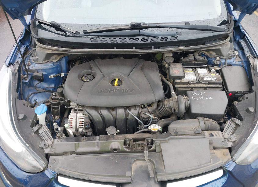 Photo 10 of 2016 Hyundai Elantra SE (VIN 5NPDH4AE2GH773321)