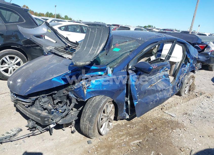 Photo 2 of 2016 Hyundai Elantra SE (VIN 5NPDH4AE2GH783217)