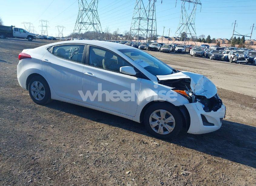 2016 Hyundai Elantra SE (VIN 5NPDH4AE2GH786473) main photo