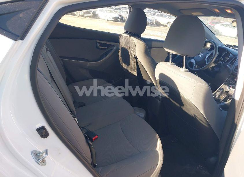 Photo 8 of 2016 Hyundai Elantra SE (VIN 5NPDH4AE2GH786473)