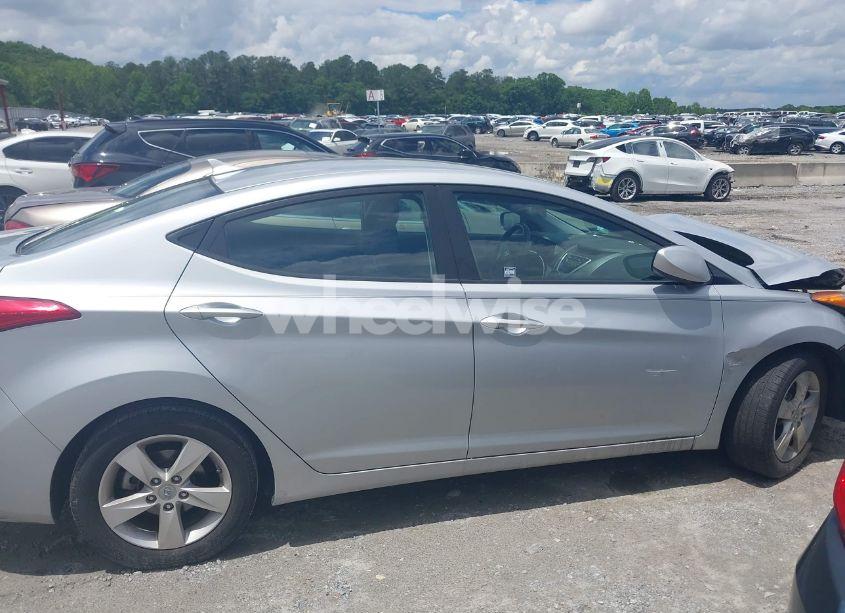Photo 13 of 2011 Hyundai Elantra GLS (VIN 5NPDH4AE3BH018025)