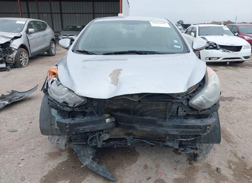 Photo 13 of 2011 Hyundai Elantra GLS (VIN 5NPDH4AE3BH037805)