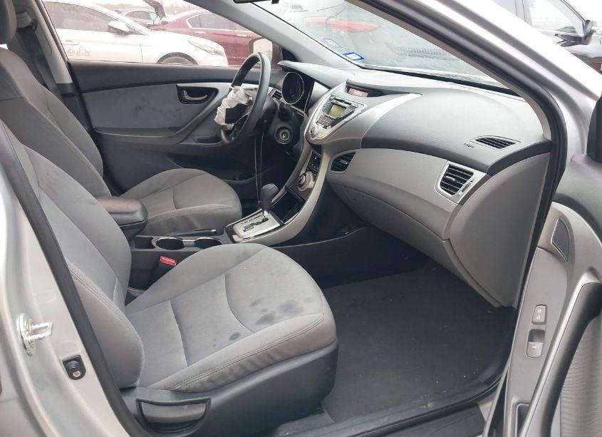 Photo 5 of 2011 Hyundai Elantra GLS (VIN 5NPDH4AE3BH037805)