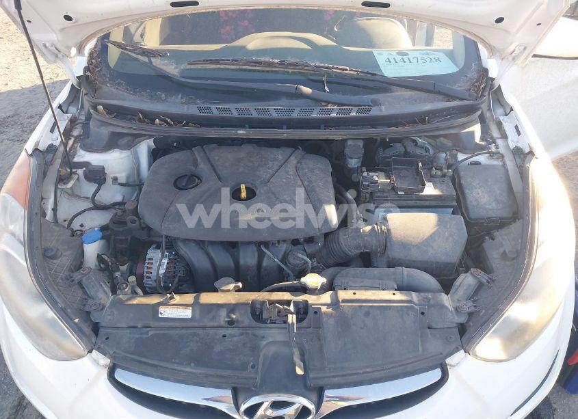 Photo 10 of 2012 Hyundai Elantra GLS (VIN 5NPDH4AE3CH066898)