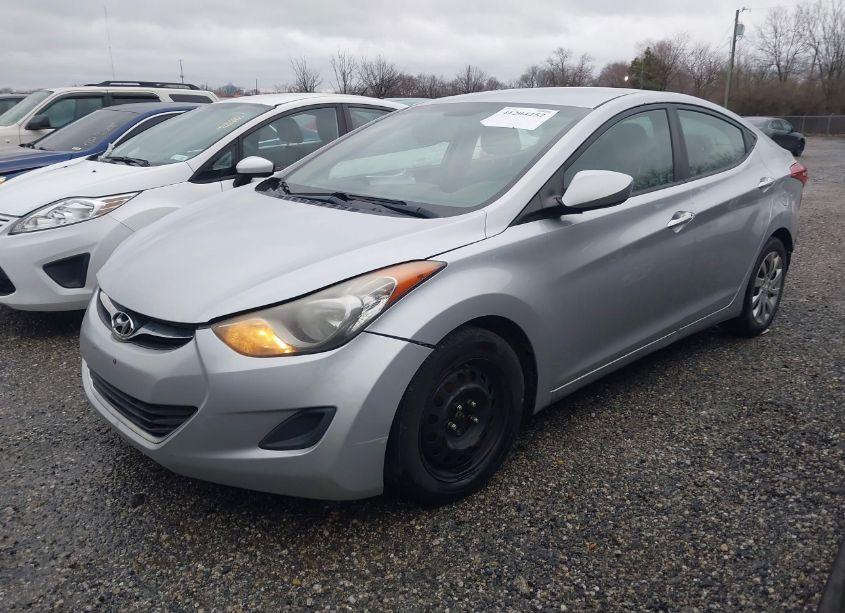 Photo 2 of 2012 Hyundai Elantra GLS (VIN 5NPDH4AE3CH067839)