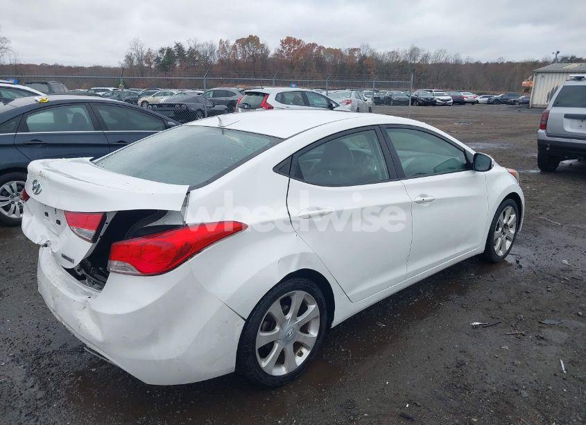 Photo 4 of 2012 Hyundai Elantra LIMITED (VIN 5NPDH4AE3CH082454)