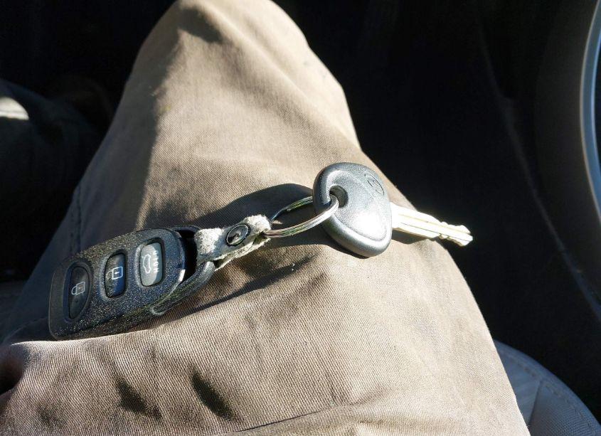 Photo 11 of 2012 Hyundai Elantra (VIN 5NPDH4AE3CH094250)