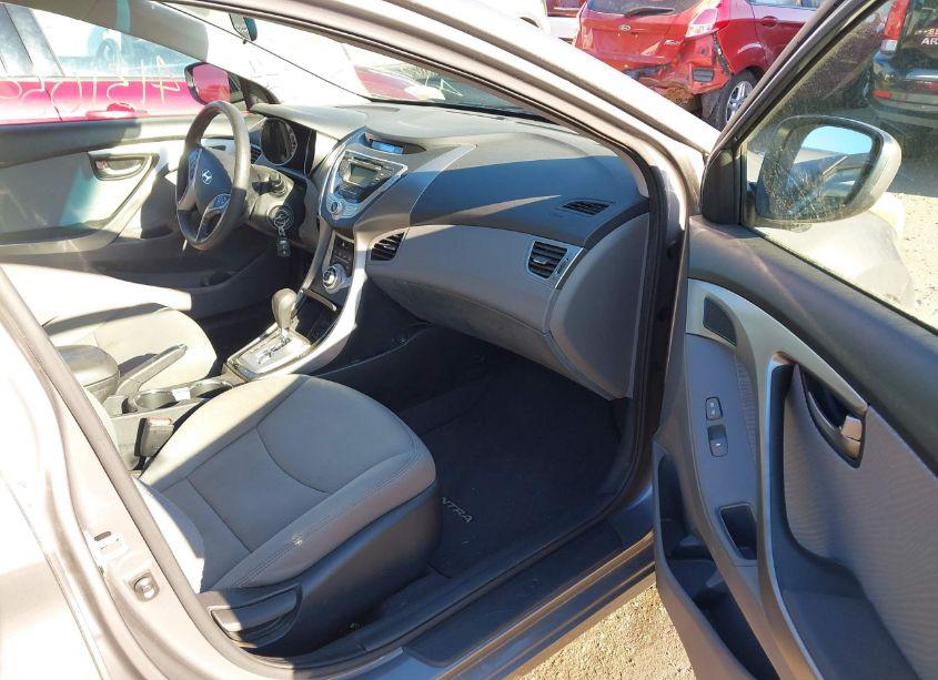 Photo 5 of 2012 Hyundai Elantra (VIN 5NPDH4AE3CH094250)