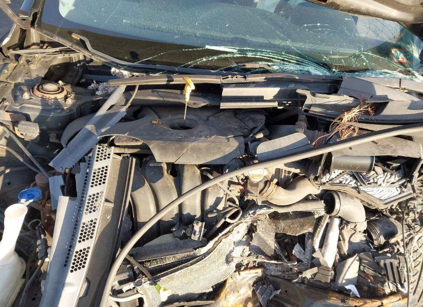 Photo 10 of 2012 Hyundai Elantra GLS (VIN 5NPDH4AE3CH117414)