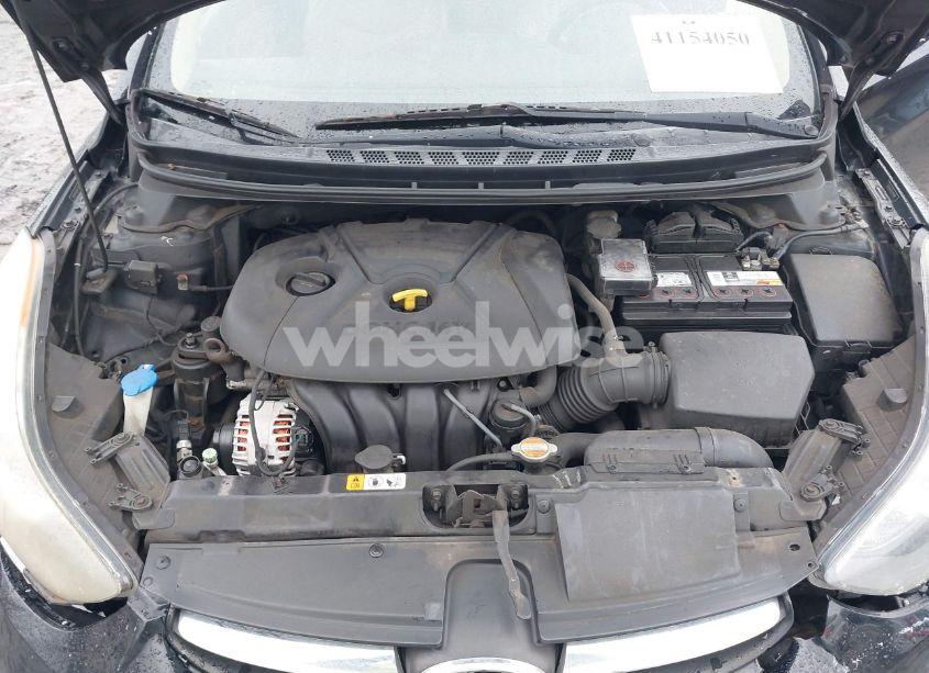 Photo 10 of 2012 Hyundai Elantra GLS (VIN 5NPDH4AE3CH135881)