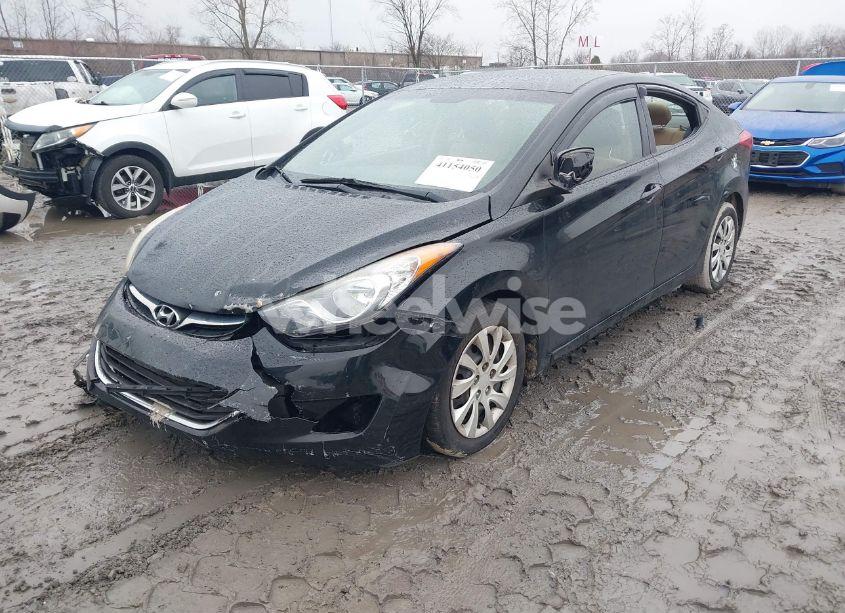Photo 2 of 2012 Hyundai Elantra GLS (VIN 5NPDH4AE3CH135881)