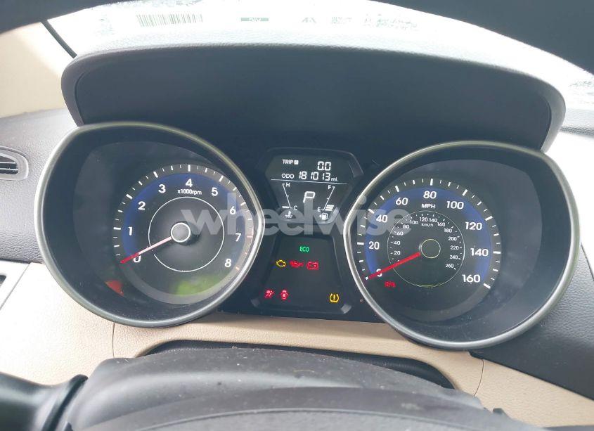 Photo 7 of 2012 Hyundai Elantra GLS (VIN 5NPDH4AE3CH135881)