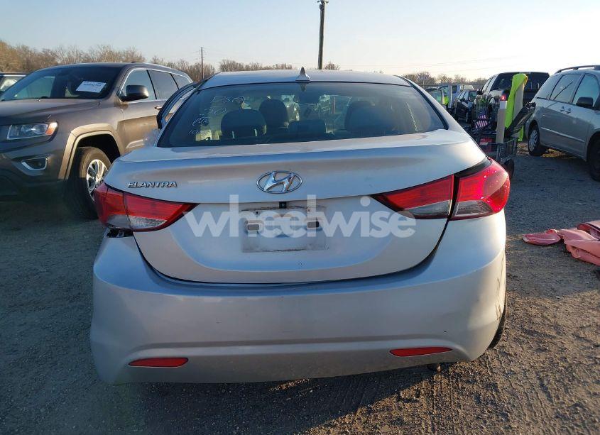 Photo 15 of 2012 Hyundai Elantra GLS (VIN 5NPDH4AE3CH138750)