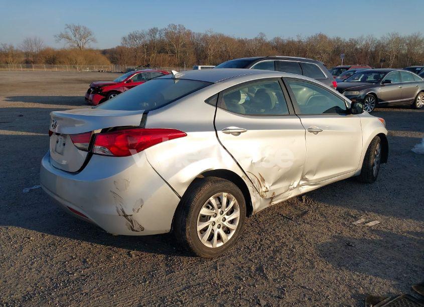 Photo 4 of 2012 Hyundai Elantra GLS (VIN 5NPDH4AE3CH138750)