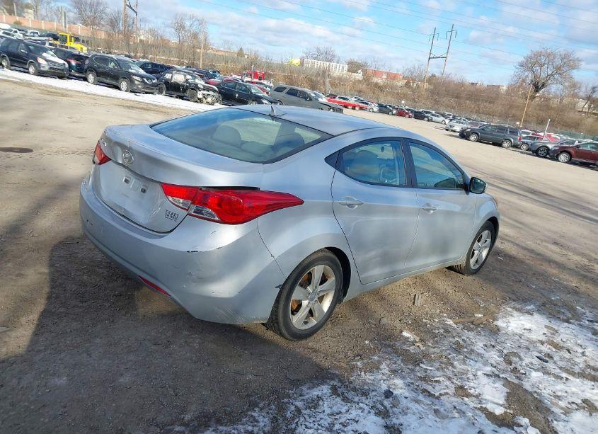 Photo 4 of 2013 Hyundai Elantra GLS (VIN 5NPDH4AE3DH155906)