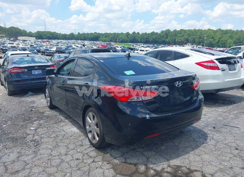 Photo 3 of 2013 Hyundai Elantra LIMITED (VIN 5NPDH4AE3DH211102)