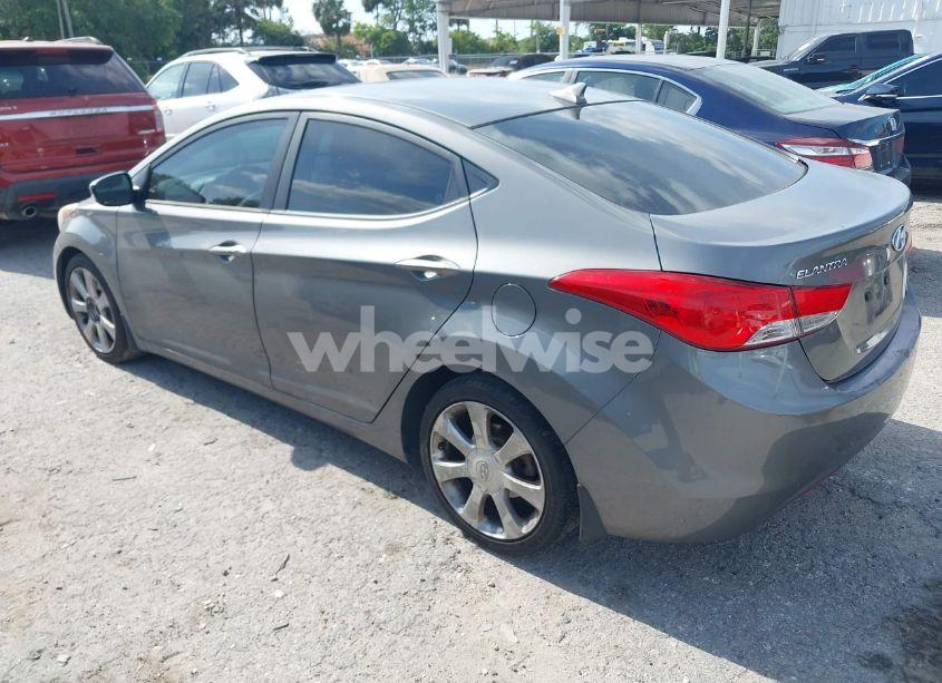 Photo 3 of 2013 Hyundai Elantra LIMITED (VIN 5NPDH4AE3DH230720)
