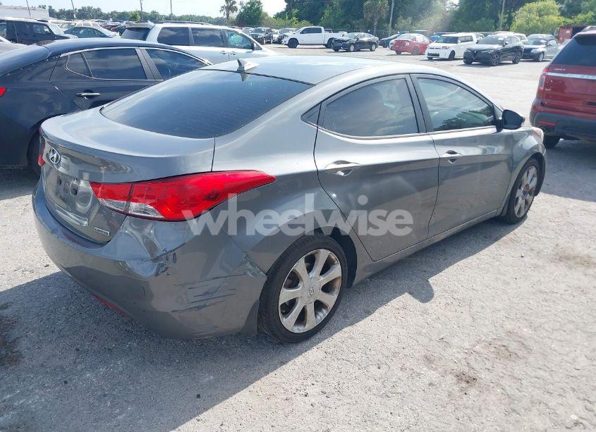 Photo 4 of 2013 Hyundai Elantra LIMITED (VIN 5NPDH4AE3DH230720)