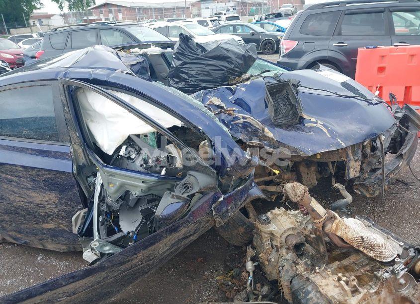 Photo 11 of 2013 Hyundai Elantra GLS (VIN 5NPDH4AE3DH238462)