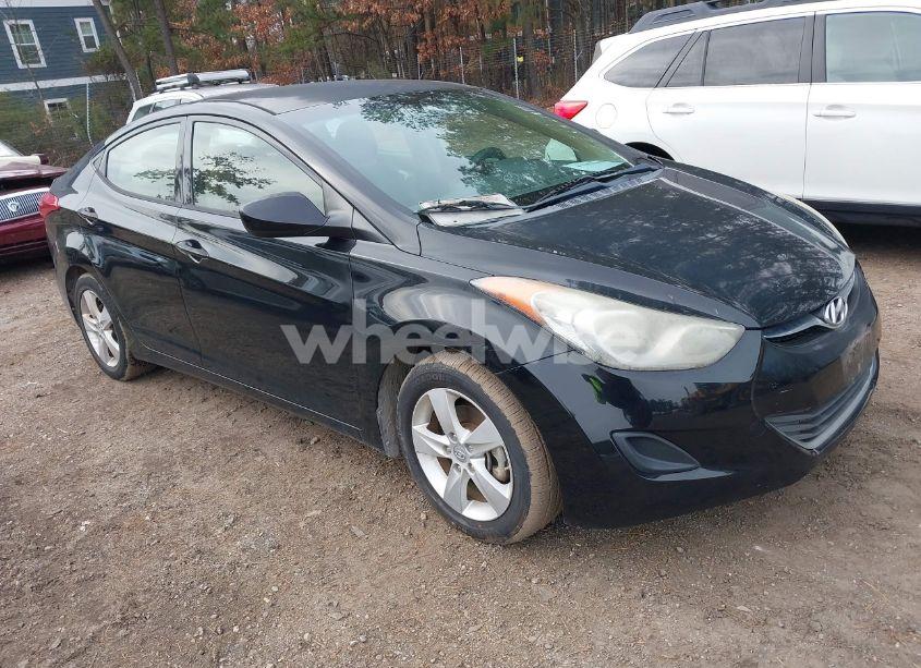 2013 Hyundai Elantra GLS (VIN 5NPDH4AE3DH238526) main photo