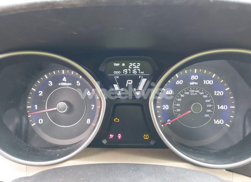 Photo 7 of 2013 Hyundai Elantra GLS (VIN 5NPDH4AE3DH238526)