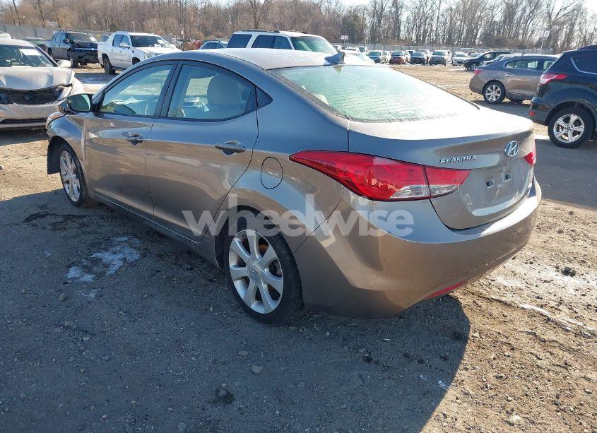 Photo 2 of 2013 Hyundai Elantra LIMITED (VIN 5NPDH4AE3DH251017)