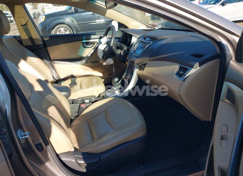 Photo 4 of 2013 Hyundai Elantra LIMITED (VIN 5NPDH4AE3DH251017)