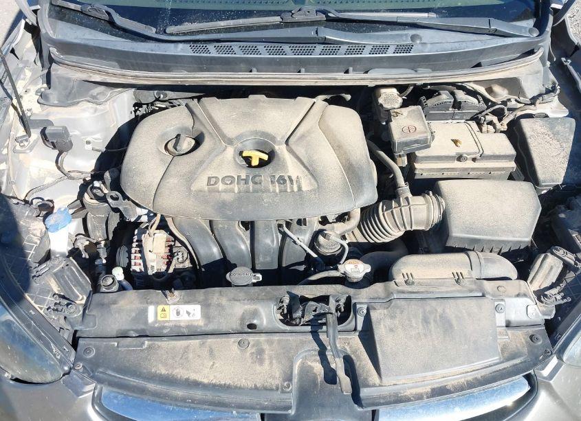 Photo 10 of 2013 Hyundai Elantra GLS (VIN 5NPDH4AE3DH259439)