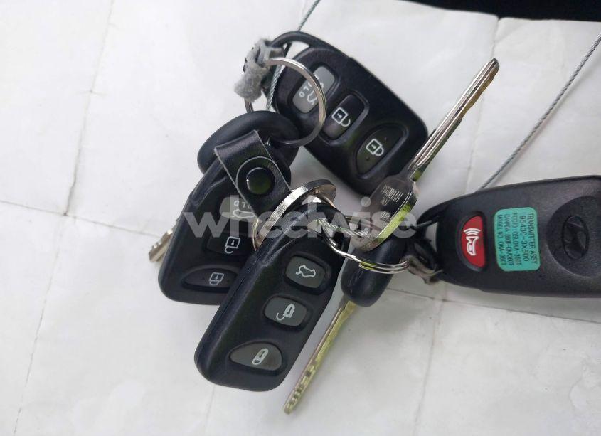 Photo 11 of 2013 Hyundai Elantra LIMITED (VIN 5NPDH4AE3DH271722)