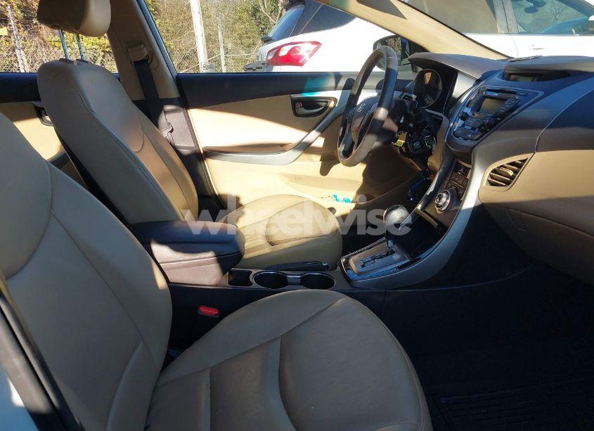 Photo 5 of 2013 Hyundai Elantra LIMITED (VIN 5NPDH4AE3DH279402)