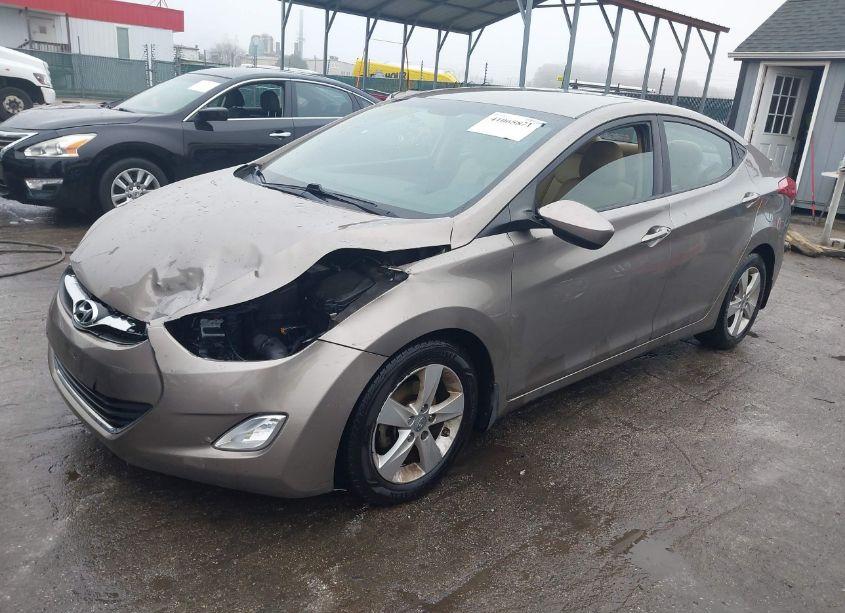 Photo 2 of 2013 Hyundai Elantra GLS (VIN 5NPDH4AE3DH279741)