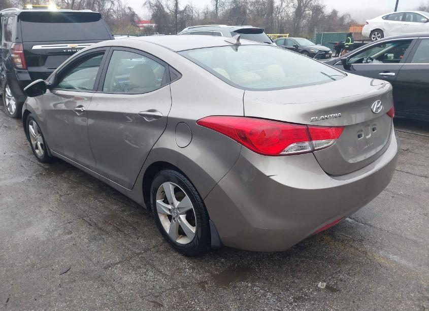 Photo 3 of 2013 Hyundai Elantra GLS (VIN 5NPDH4AE3DH279741)