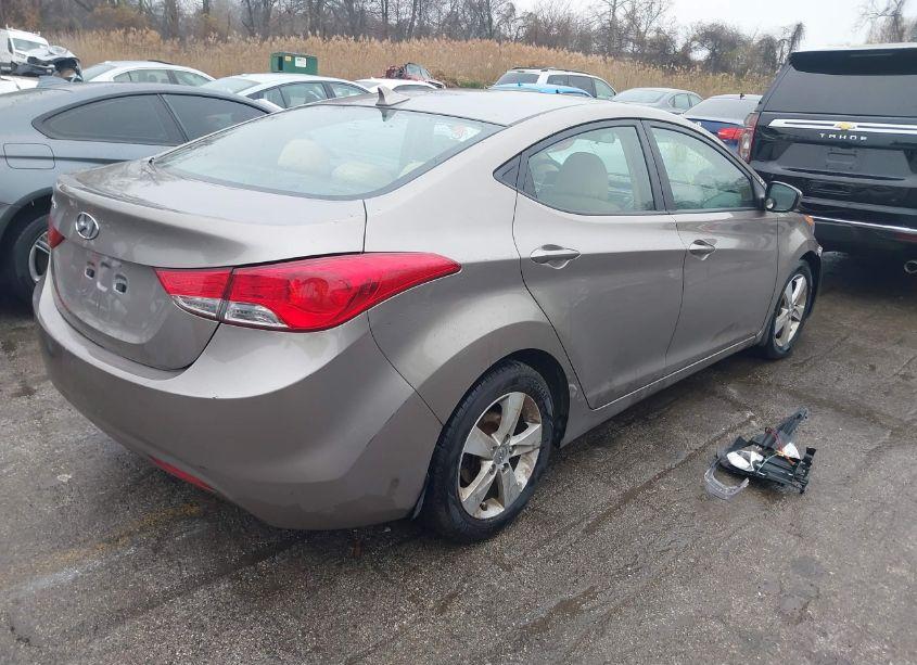 Photo 4 of 2013 Hyundai Elantra GLS (VIN 5NPDH4AE3DH279741)