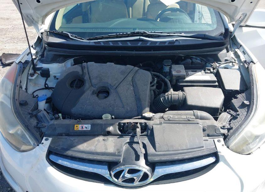 Photo 10 of 2013 Hyundai Elantra GLS (VIN 5NPDH4AE3DH284549)